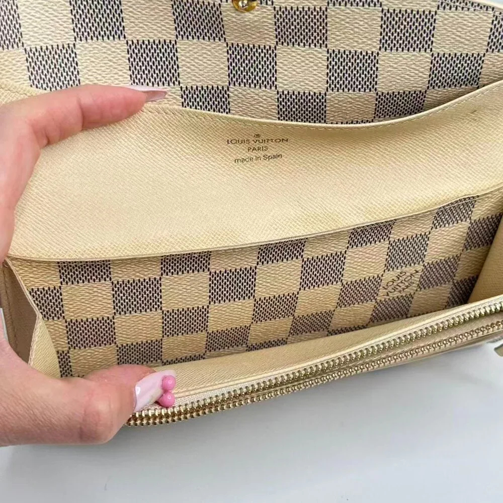 Louis Vuitton Damier Azur Wallet Classic Checkered Design with Gold Tone Clasp